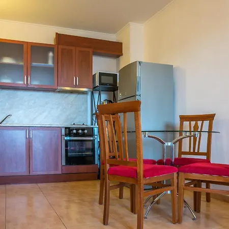 アパート Plaza 1 Bedroom 63 M